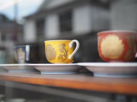 P6070038 トンバイ壁のある裏通り，有田　/　Tonbai walls everywhere in Arita