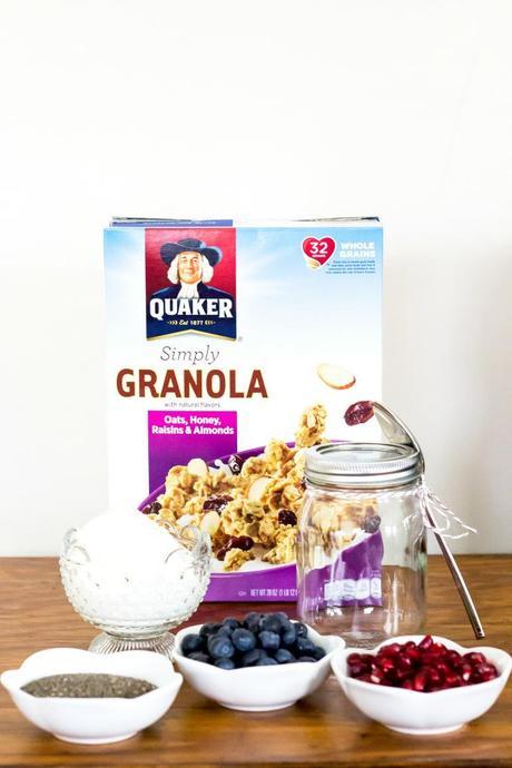 On-The-Go Parfait Recipe // Quaker Simply Granola