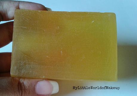 Aster Luxury Bathing Bar in Sandalwood Review