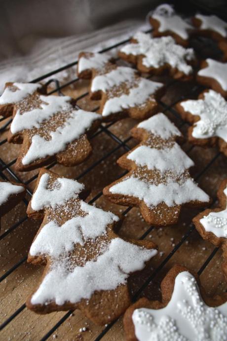 Classic Gingerbread Cookies