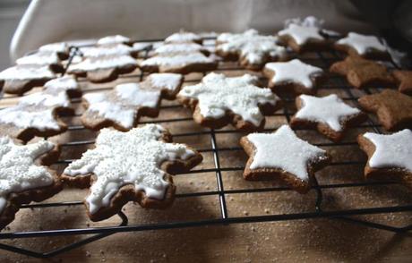 Classic Gingerbread Cookies