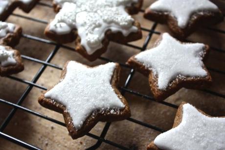 Classic Gingerbread Cookies