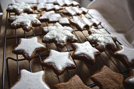 Classic Gingerbread Cookies