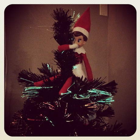 MOMday: More Elf on the Shelf Ideas 2014