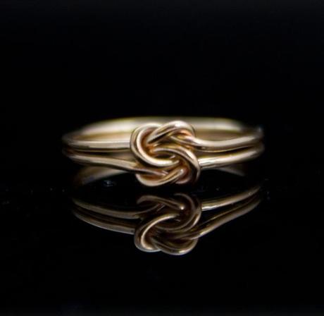 Celtic knot ring