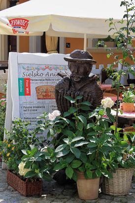 Photo Essay – On the Way to Przemysl