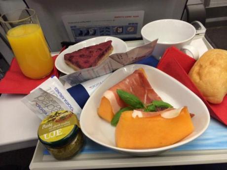 01ac0b22a8f771ea08730a733ef61d796355737a84 機内食 : フランクフルト ザグレブ・クロアチア航空ビジネスクラス / In flight meal・FRA ZAG, Cclass （Croatia Airlines)