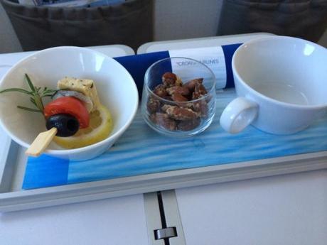 01052778821cd18f556e10c201a121ae24774c44cc 機内食 : フランクフルト ザグレブ・クロアチア航空ビジネスクラス / In flight meal・FRA ZAG, Cclass （Croatia Airlines)