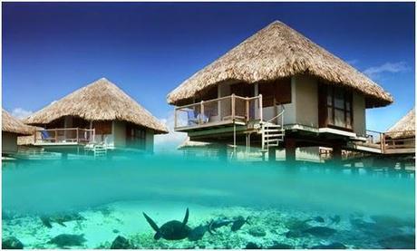 Bora Bora: What can an overwater bungalow offer you?