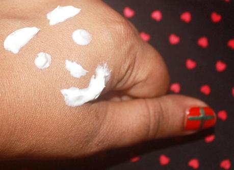 Ethicare Remedies Hydrofil For Hydrating Feel Emollient Cream: Review And Swatches