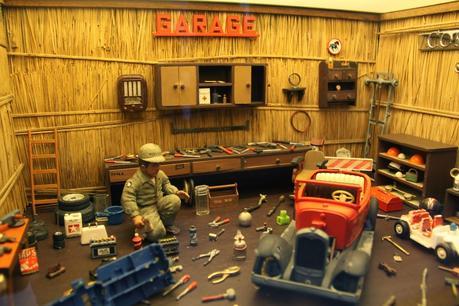 Garage: Miniature Museum