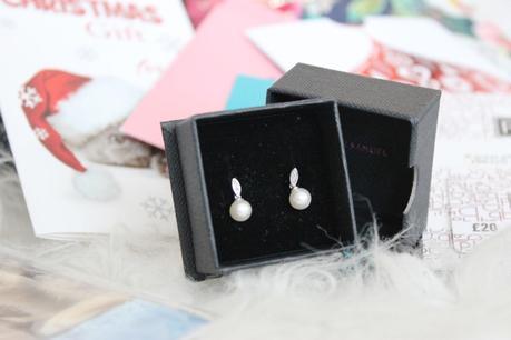 pearl drop earrings