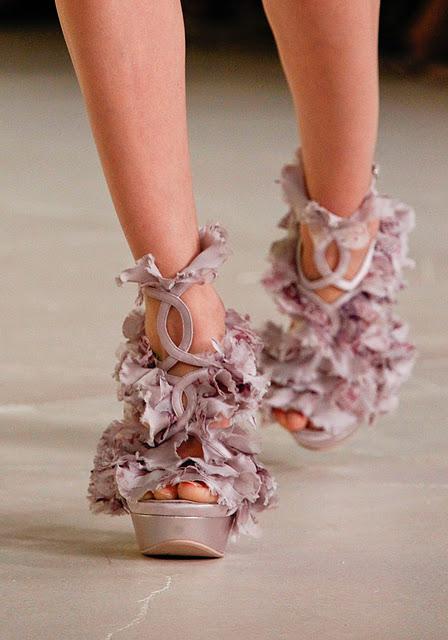 Alexander McQueen: Spring 2012 RTW.