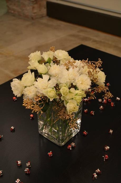 holiday decor5 Quick & Easy Tips for Your Holiday Festivities!