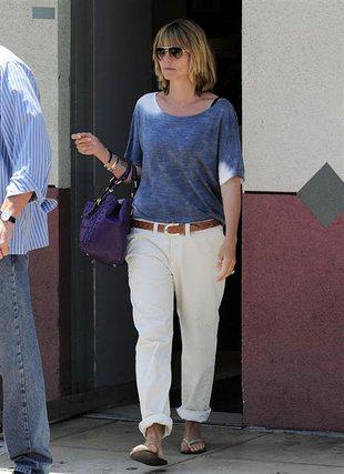 Chino Pants for Women 2011 Fashion Trend