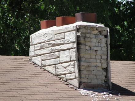Chimney with facade falling apart