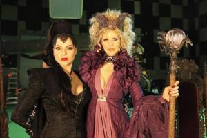 Kristin Bauer van Straten on Once Upon a Time set