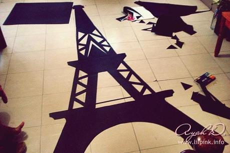 DIY: Eiffel Tower Silhouette Wall Decor