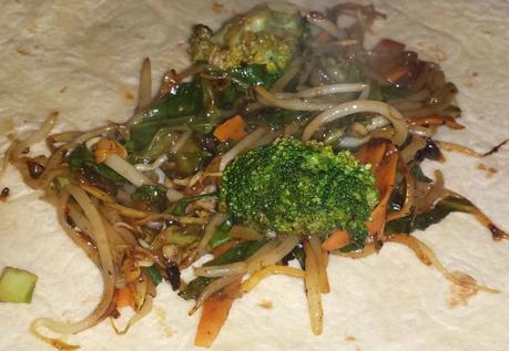 Amoy Veg Wraps And Noodles