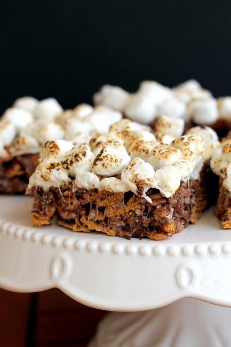 Bakerita’s Top 14 Recipes of 2014 Chewy S'mores Bars (only 5 ingredients, and no bake!) | Bakerita.com