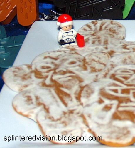 Star Wars Gingerbread Cookies and Christmas Wrap Up