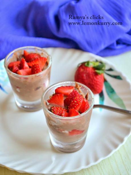 strawberry chocolate trifle - easy trifle recipes