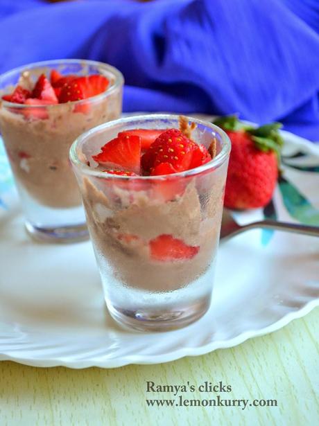 strawberry chocolate trifle - easy trifle recipes