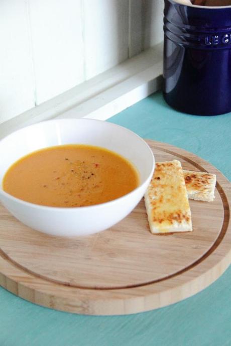 Slow Cooker Vegan Carrot, Ginger & White Lentil Soup