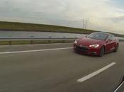 Watch: Tesla Model Cars Battle Silent Drag Race