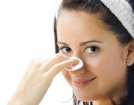 9 Home Remedies to Get Rid of Blackheads