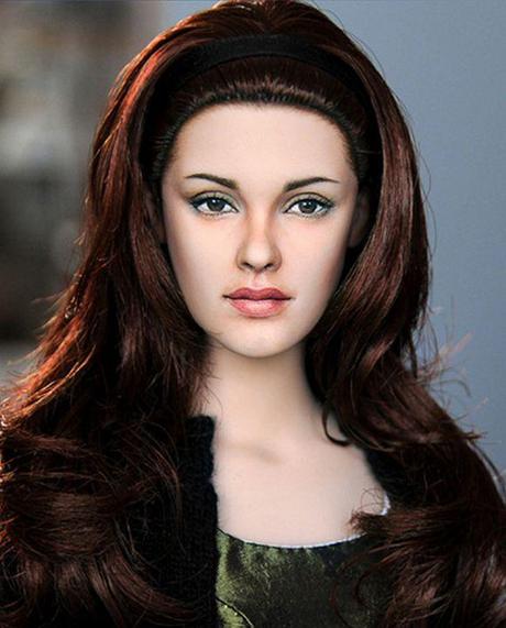 artist-makes-cute-celebrity-dolls-out-of-ordinary-barbie-dolls-paperblog