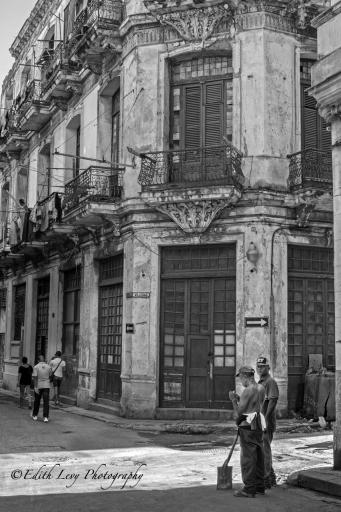 Cuba, Havana, Old Havana, street photography, travel photography, black and white