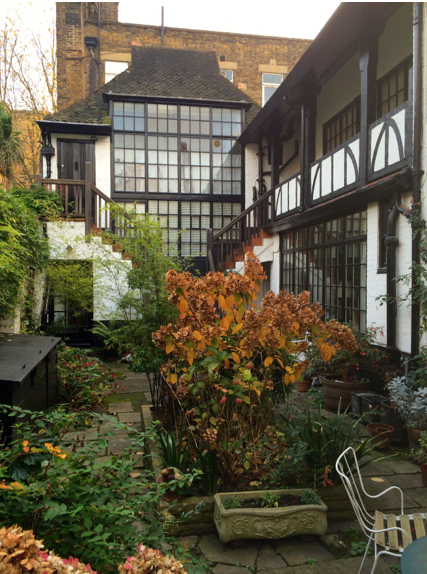 The Modus Operandi Of A #London Walks Guide