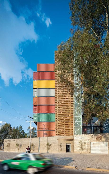 Prefab housing unit in Mexico made of shipping containers and concrete