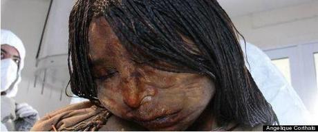 The girl was made to drink corn liquor to put her to sleep and her mouth still held fragments of coca leaves, which the Inca chewed to reduce the effects of altitude sickness