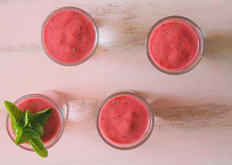 Healthy starts... Berry & Mint Smoothies