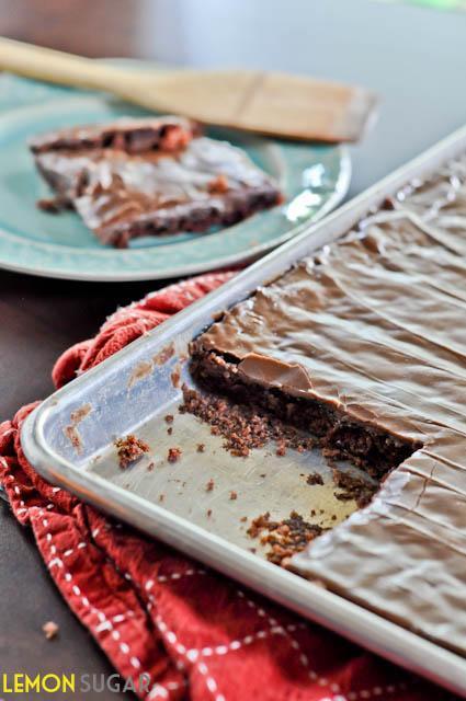 Old Fashioned Chocolate Sheet Cake