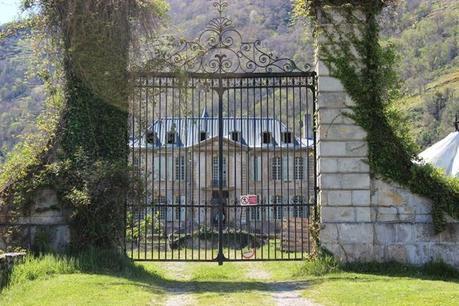 Must see- the mother of all DIY, an abandoned French Chateau from the 1700s