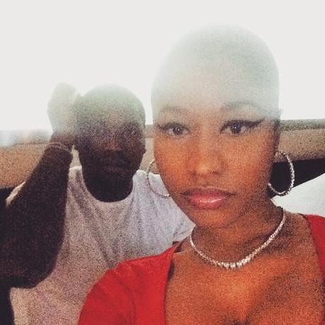 NICKI MINAJ AND MEEK MILL POST UP IN INSTAGRAM PIC