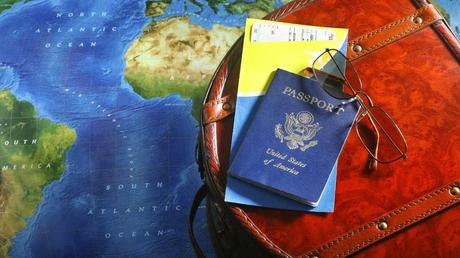 Why You Should Book A Flight Ticket And Fly Abroad In 2015