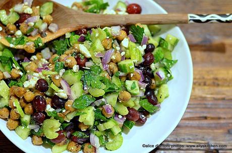 Spicy Garbanzo Beans Cucumbers Red Onions & Grapes