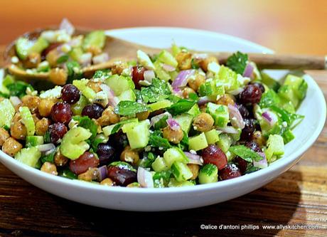 Spicy Garbanzo Beans Cucumbers Red Onions & Grapes