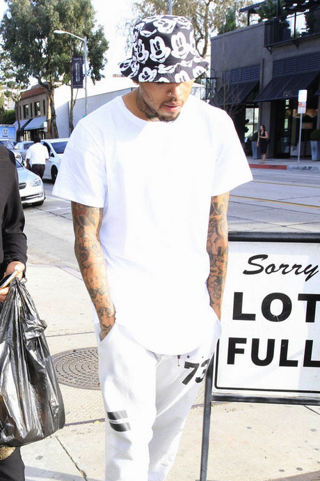 Chris Brown Club Performance Ends With Gun Shots