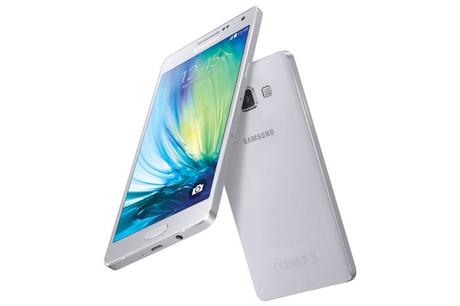Samsung Galaxy A5 - mid range smartphone