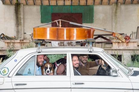 mason porter car color 800 620x412 MASON PORTER REMINDS YOU THE GROUND WAS GREEN [STREAM]