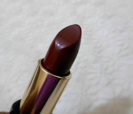L'Oreal Paris Color Riche Pure Red Lipstick Pure Garnet : Review, Swatch, FOTD