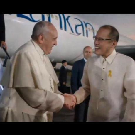 #PopeFrancis is now in the #Philippines!