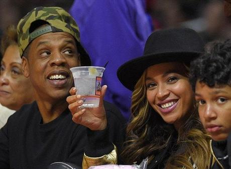 The Carters Attend Clippers Game
