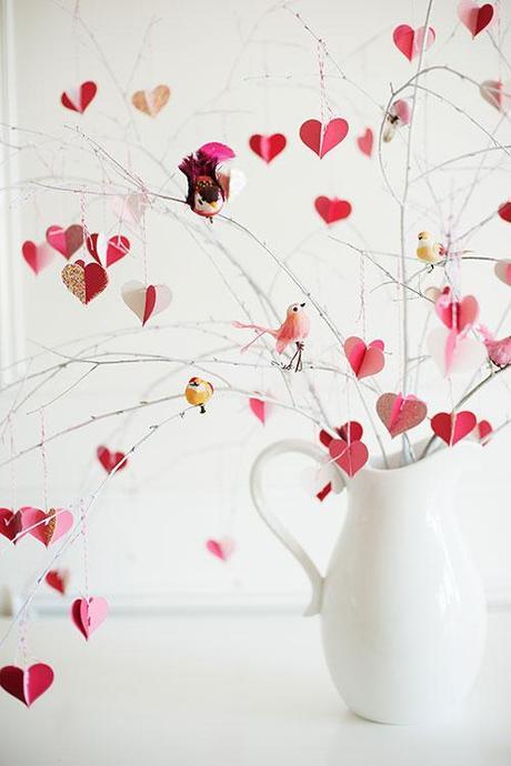 DIY Valentine's Day branch tree
