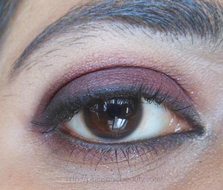 Sleek Vintage Romance I-Divine Eye Shadow Palette : Review, Swatches